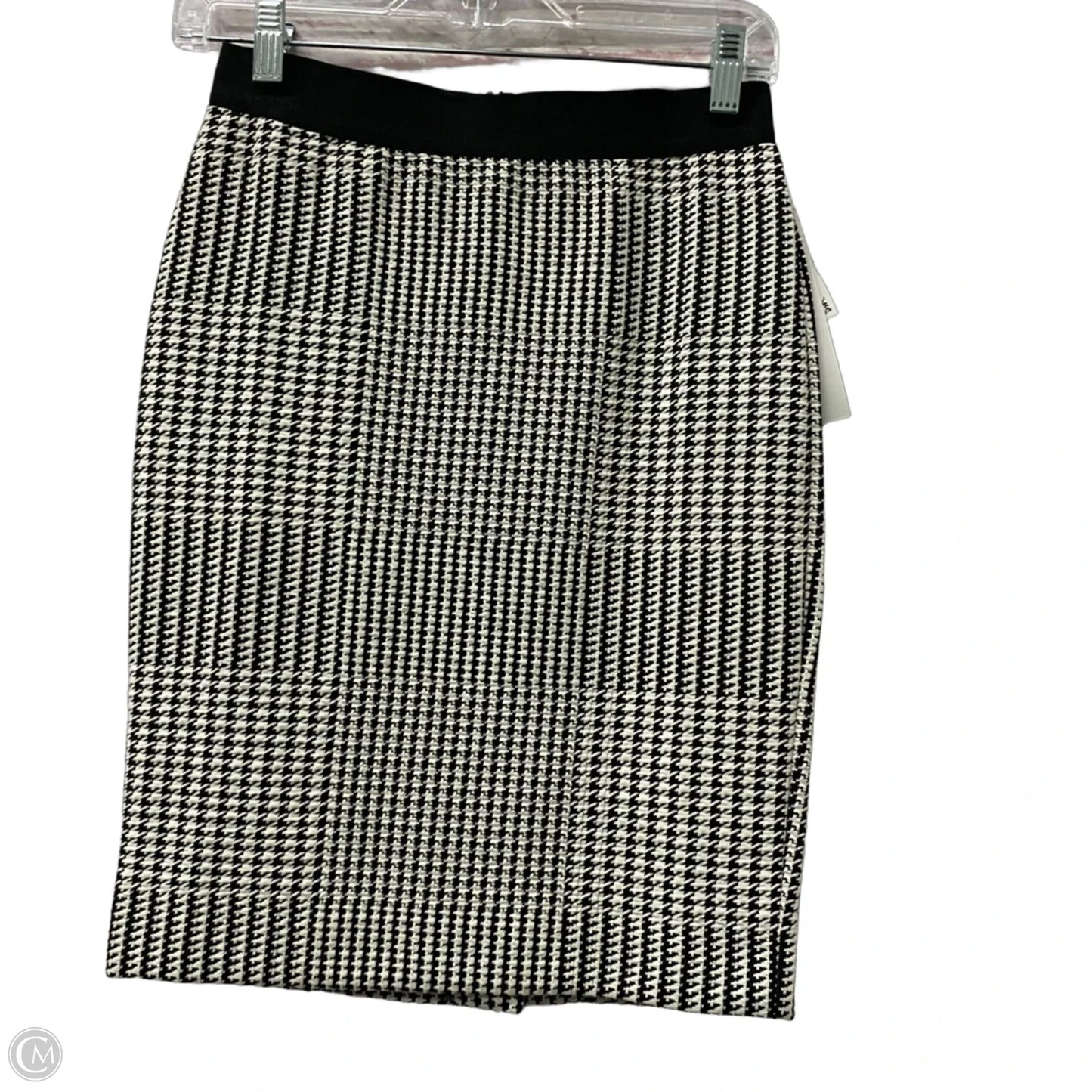 Skirt Mini & Short By Ann Taylor In Black & White, Size: Xxsp