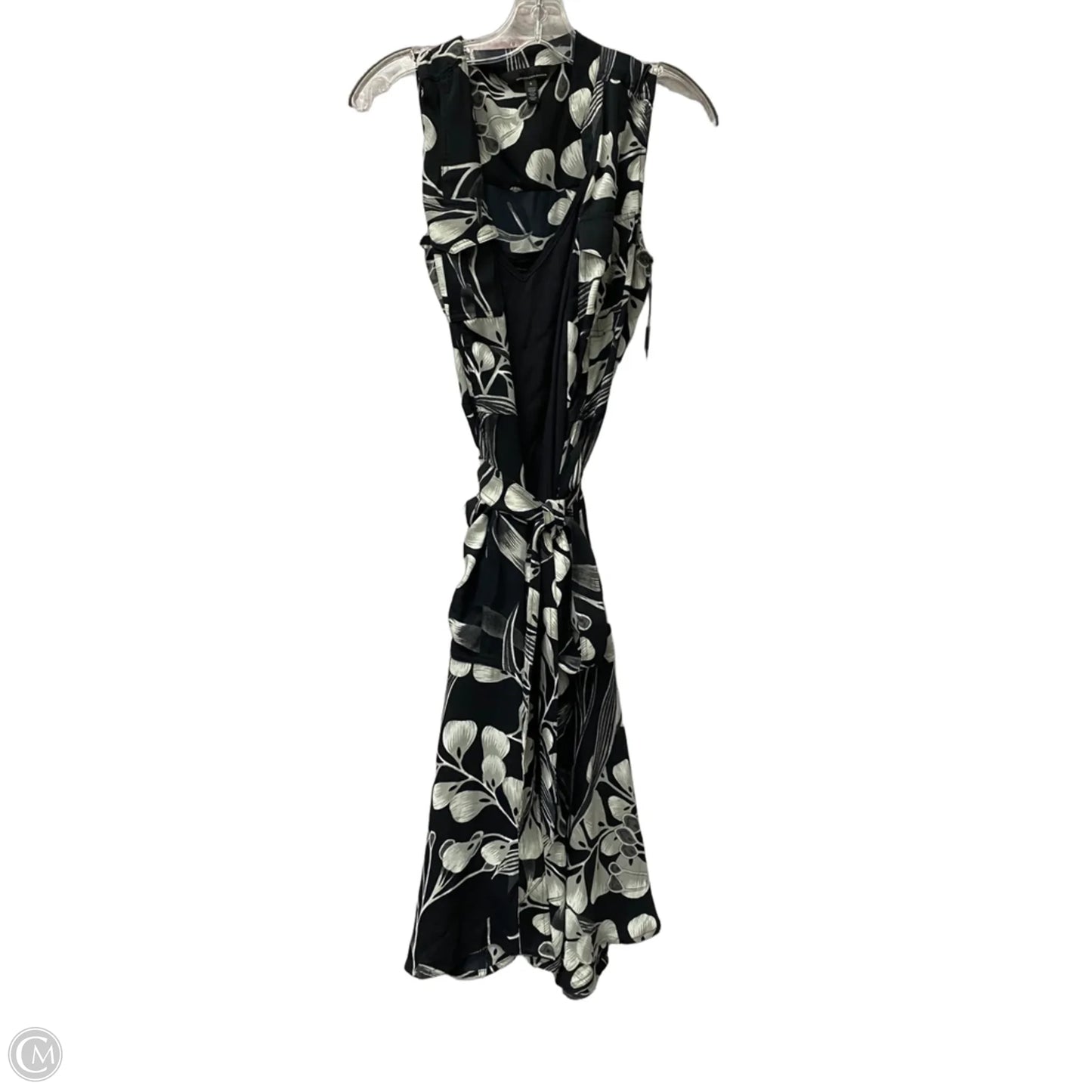 Dress Casual Short By White House Black Market In Black & White, Size: S