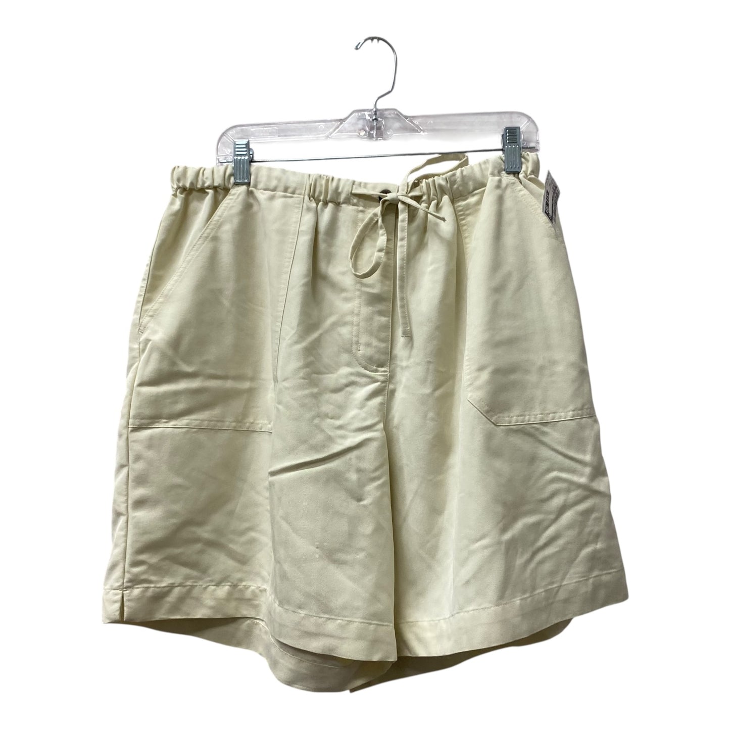 Shorts By Caribbean Joe In Cream, Size:18