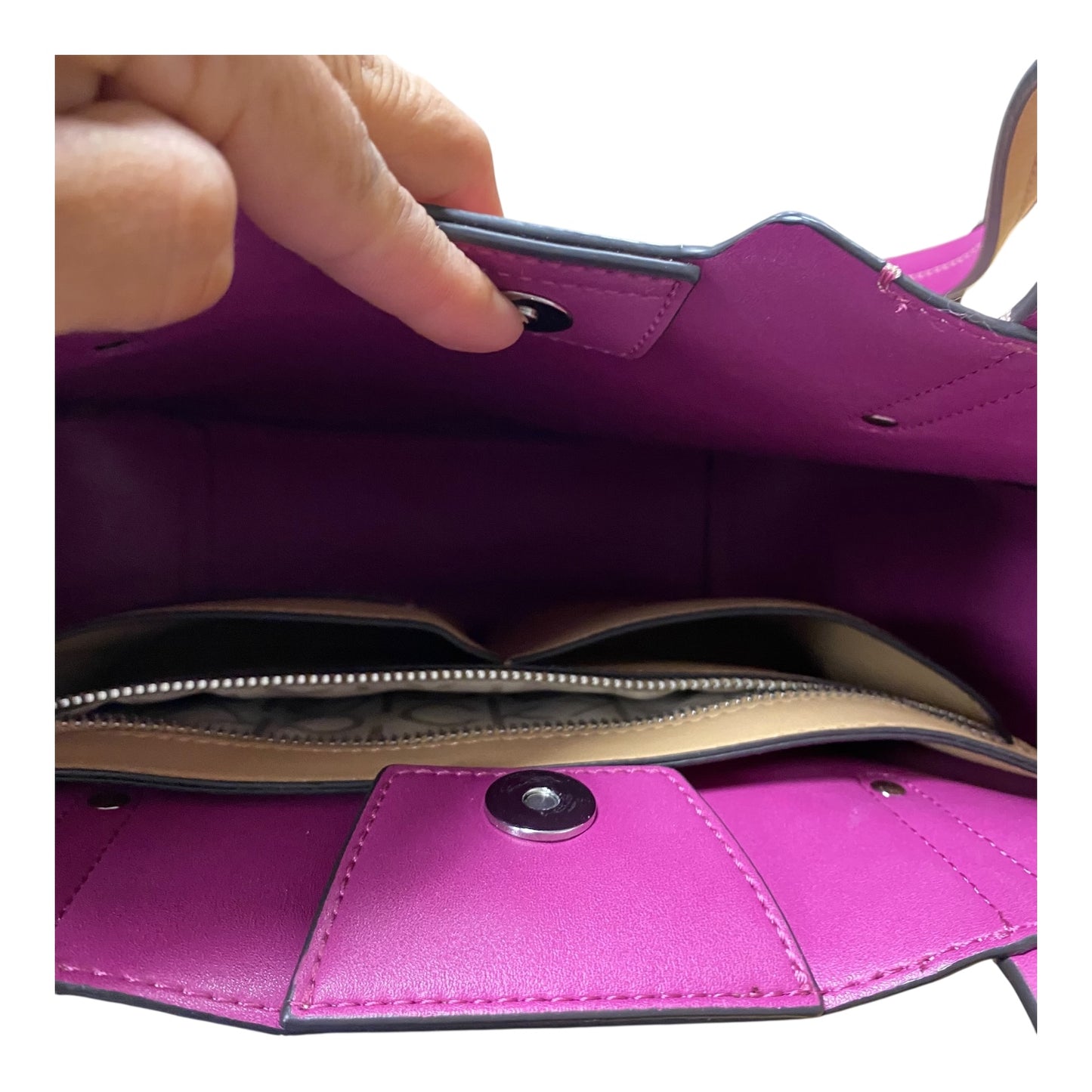 Handbag By Calvin Klein In Purple, Size:Medium