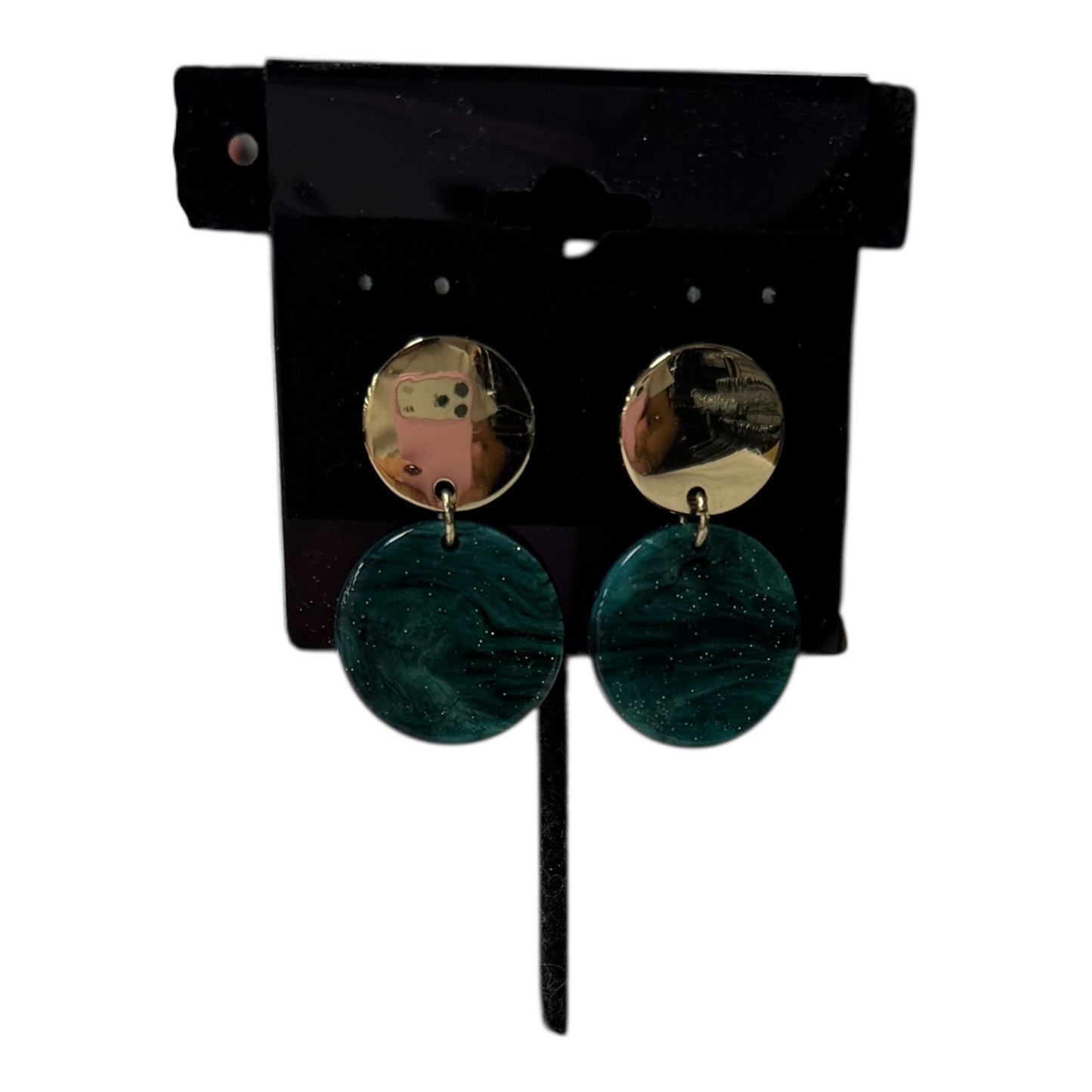 Earrings Dangle/Drop In Gold & Green