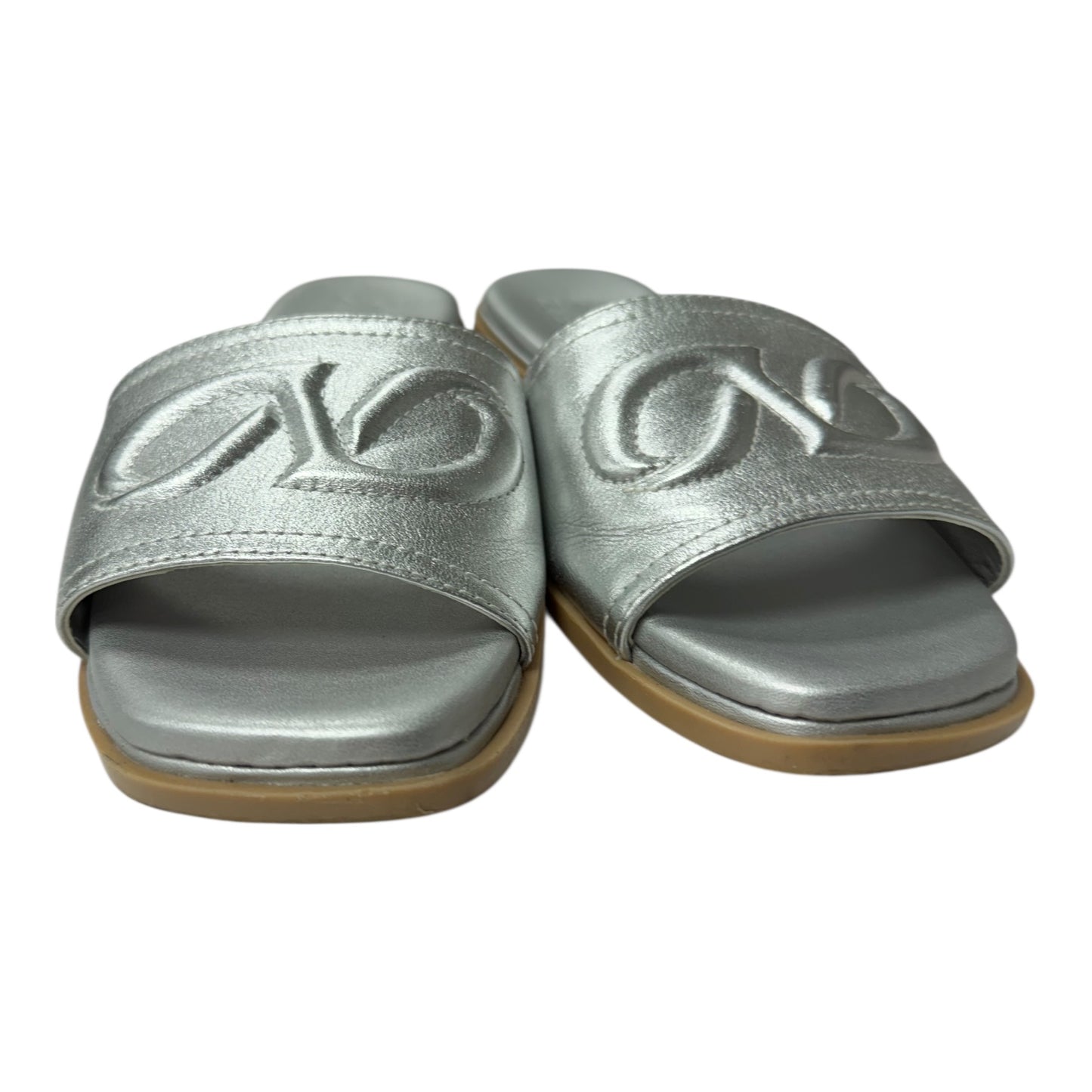 Sandals Flats By Naturalizer In Silver, Size:8.5
