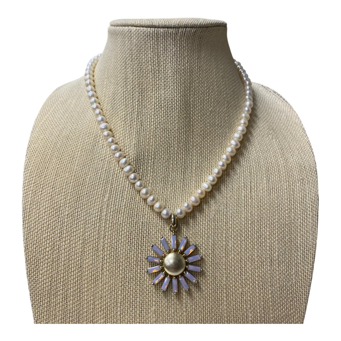 Necklace Pendant By Kendra Scott In Cream