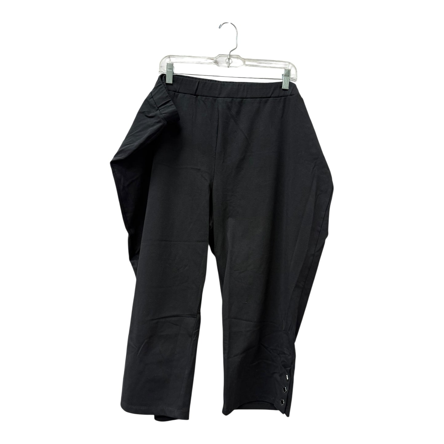 Capris By Susan Graver In Black, Size:22P