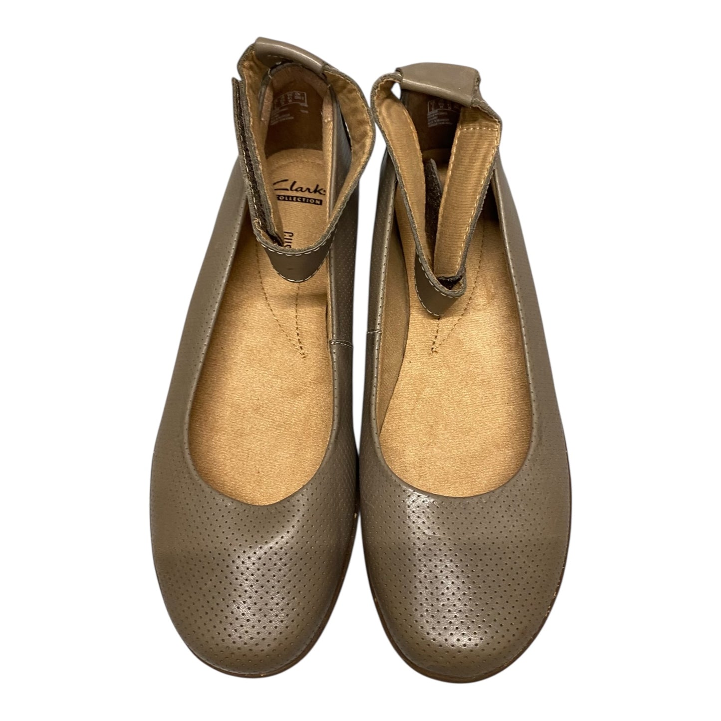 Shoes Flats By Clarks In Tan, Size:9.5
