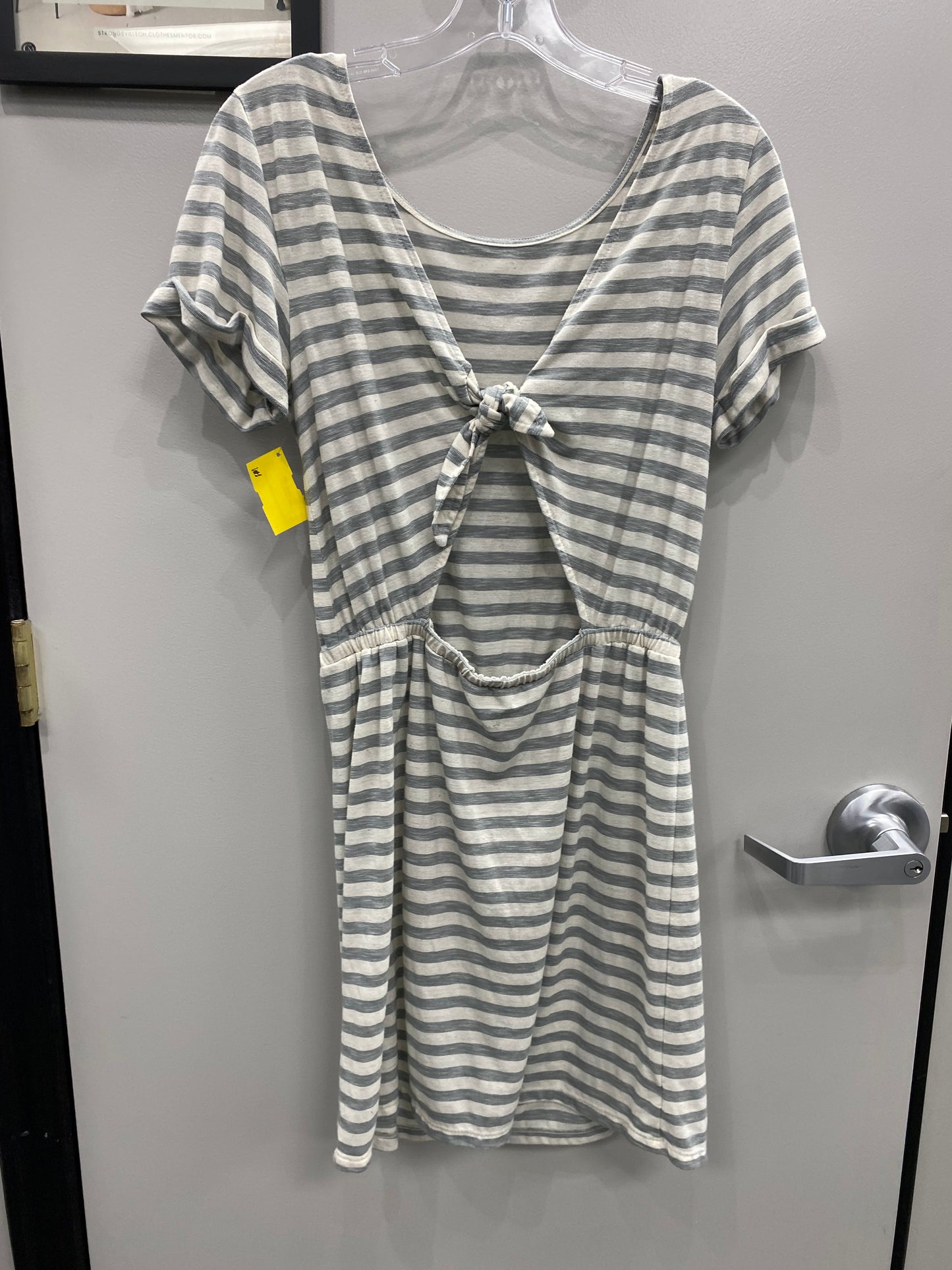 Dress Casual Short By Loft In Grey, Size:S