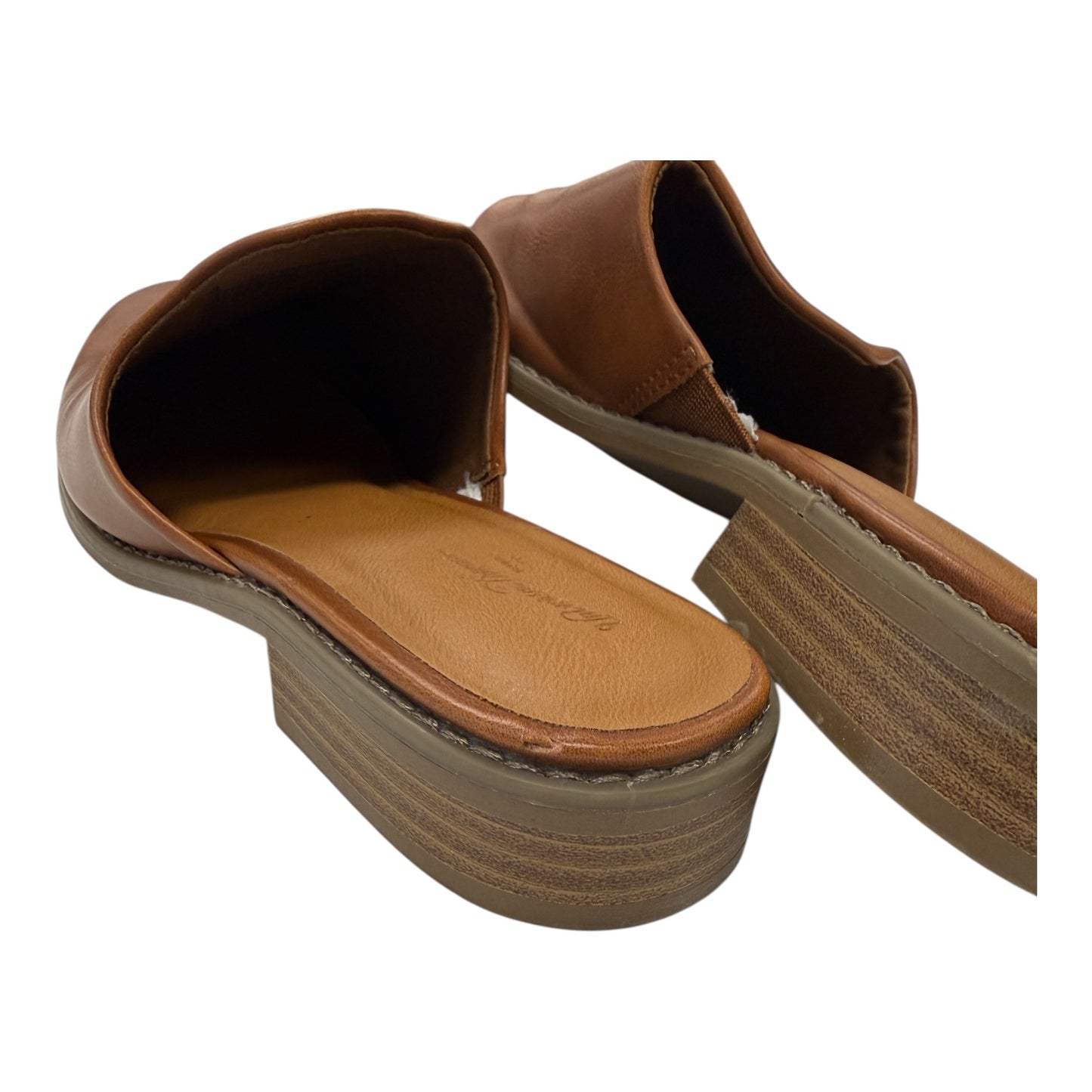 Shoes Flats By Universal Thread In Brown, Size:8