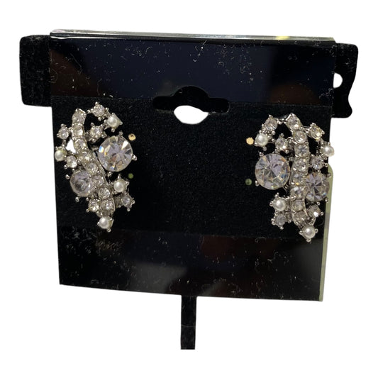 Earrings Stud By International Concepts In Silver