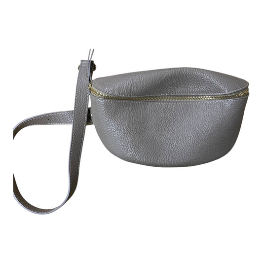 Belt Bag Leather  In Tan, Size:Medium