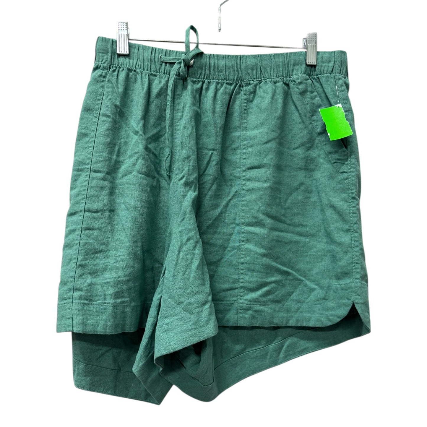 Shorts By Universal Thread In Green, Size:18