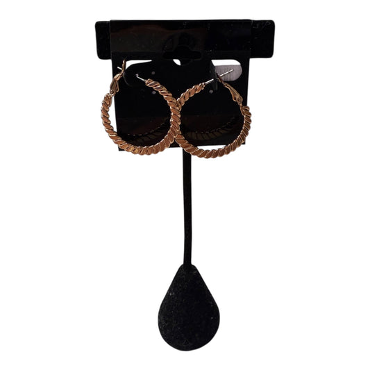 Earrings Hoop By Jennifer Lopez In Gold