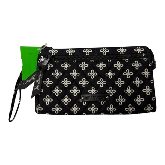 Wristlet By Vera Bradley In Black, Size:Medium