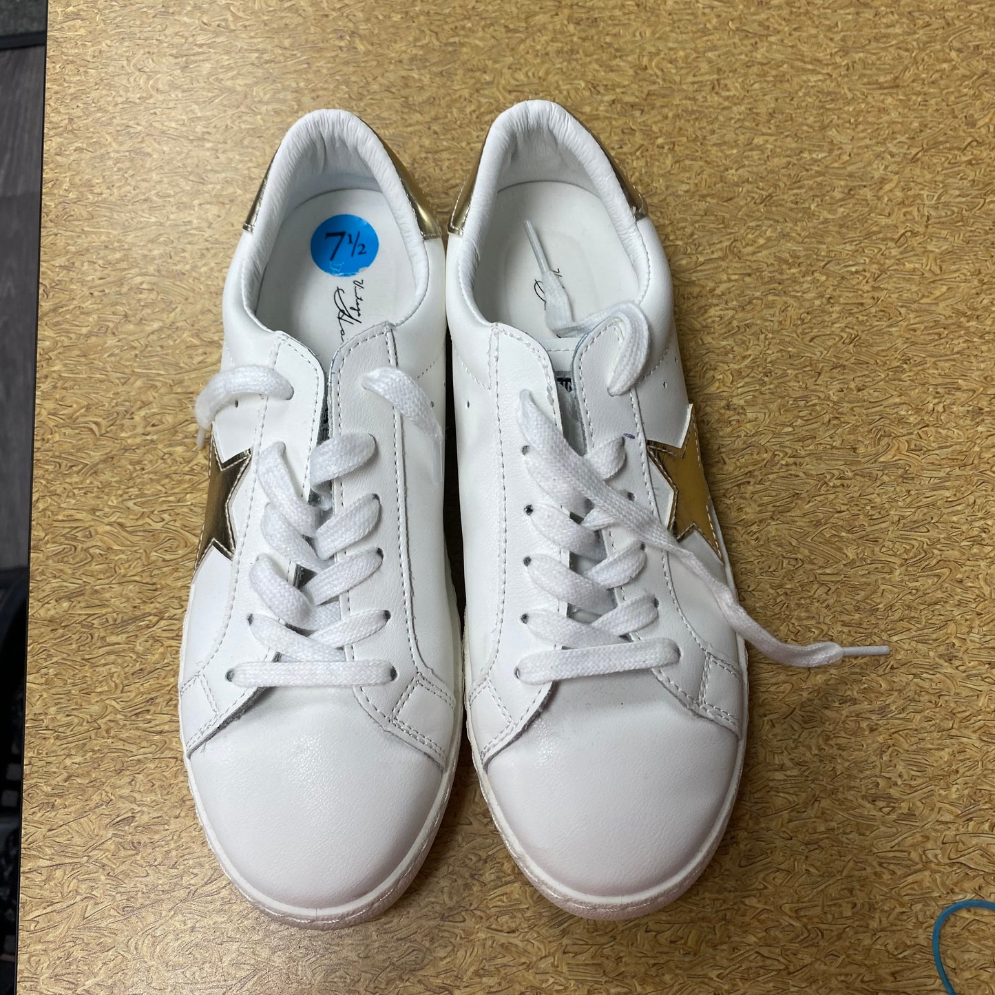 Shoes Sneakers By Vintage Havana In White, Size:7.5