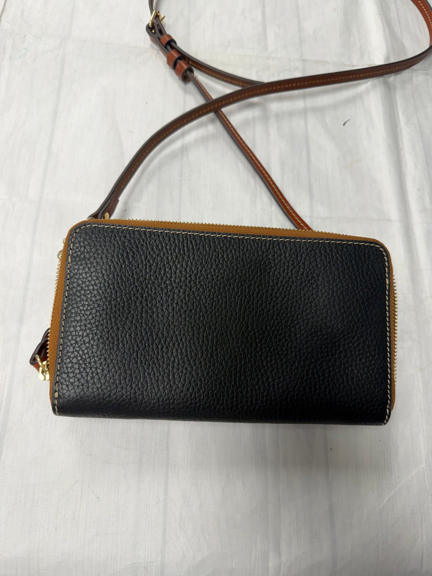 Crossbody Designer By Dooney And Bourke In Black, Size:Small