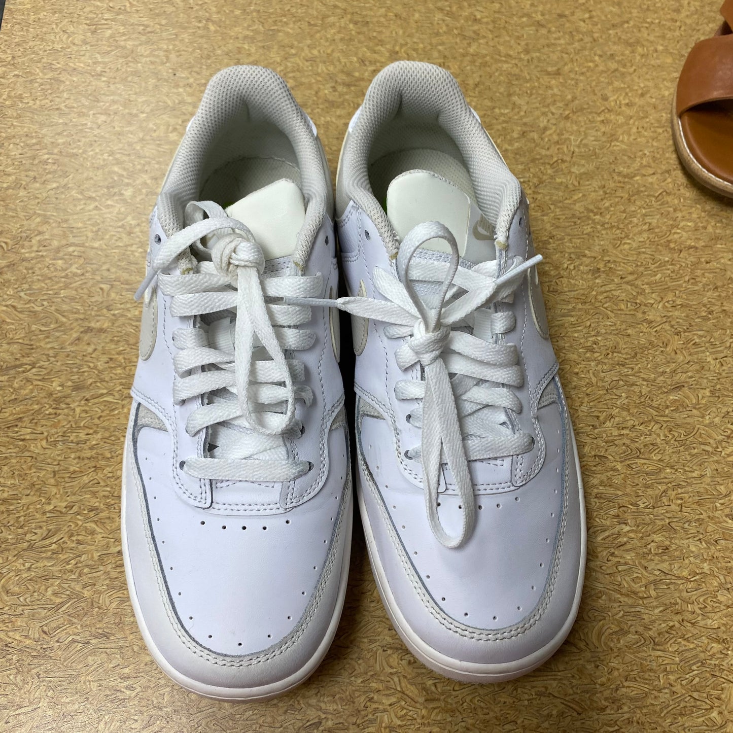 Shoes Athletic By Nike In White, Size:9