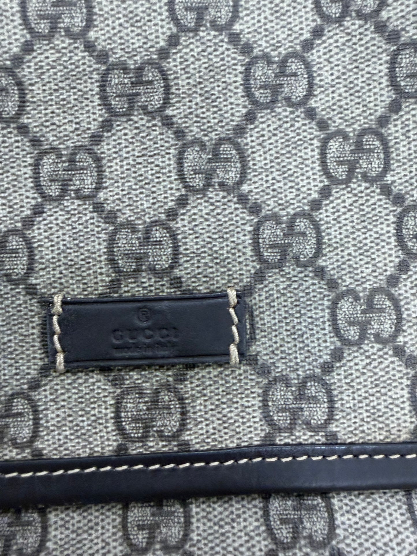 Crossbody Luxury Designer By Gucci In Brown, Size:Medium