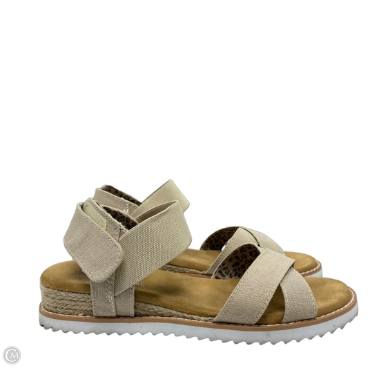 Sandals Flats By Skechers In Tan, Size: 8