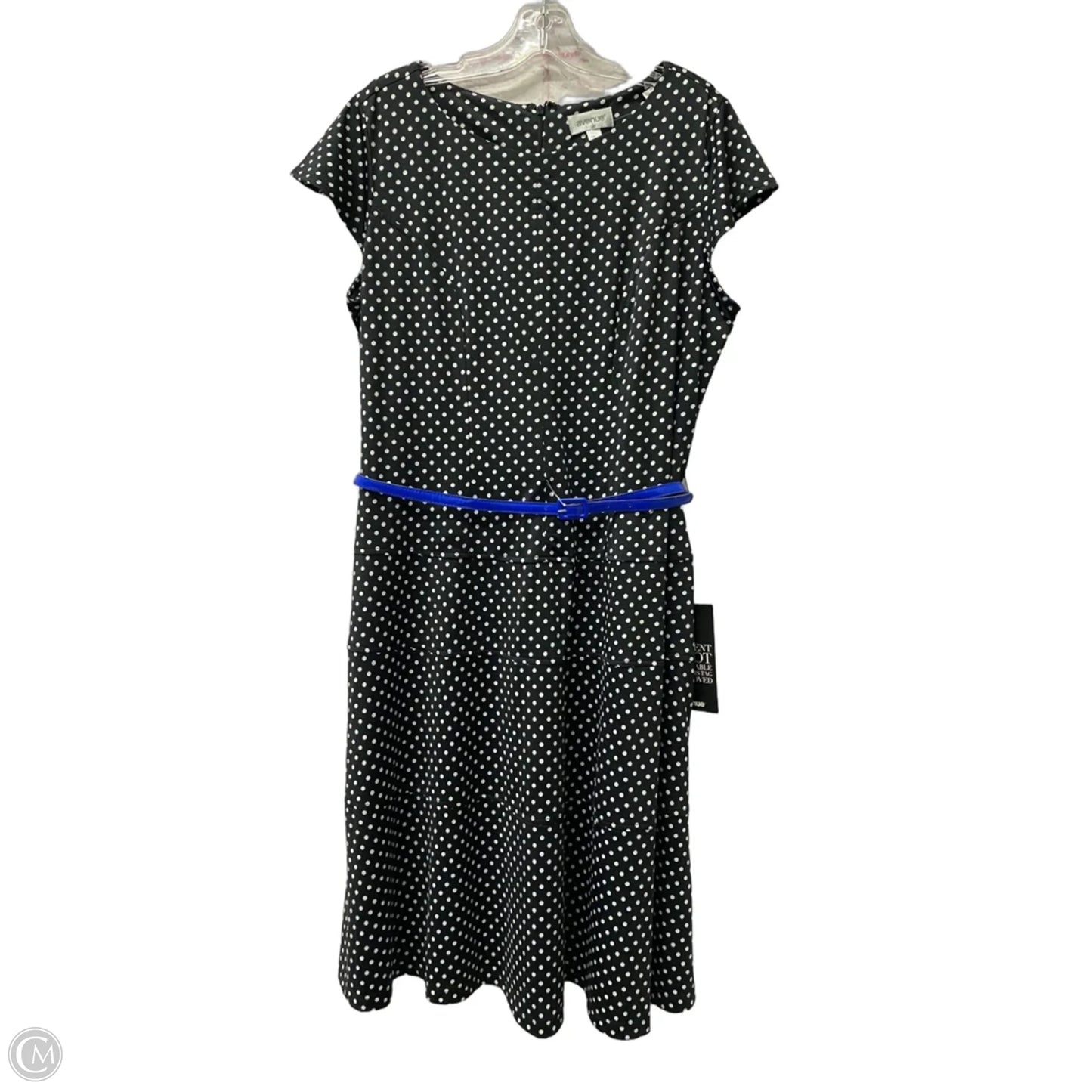 Dress Casual Short By Avenue In Black, Size: Xl
