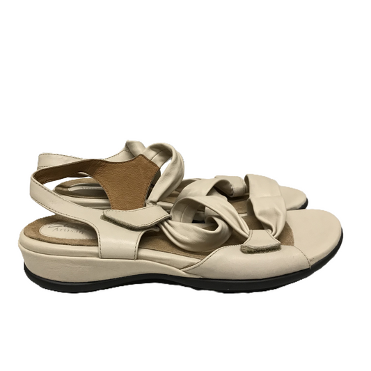 Tan Sandals Flats By Clarks, Size: 9