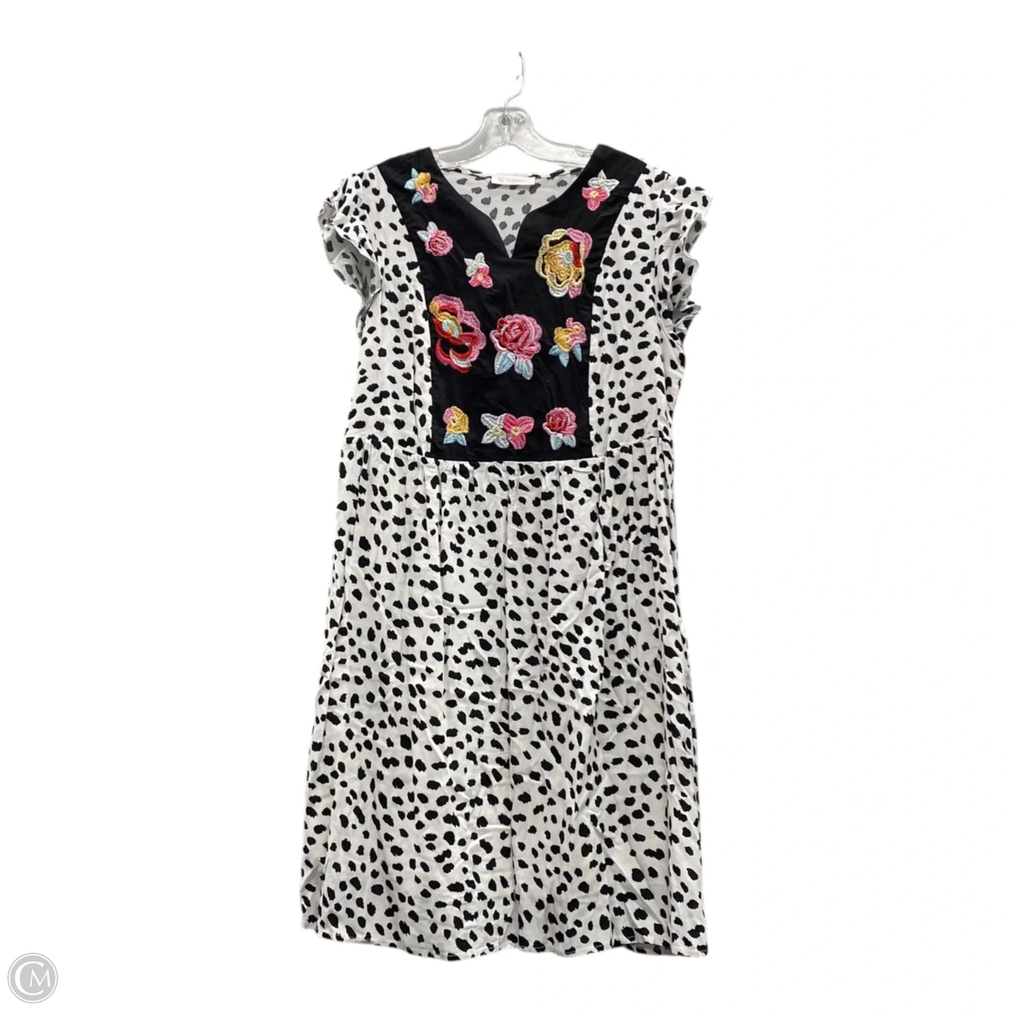 Dress Casual Short By Kirundo In Black & White, Size: L