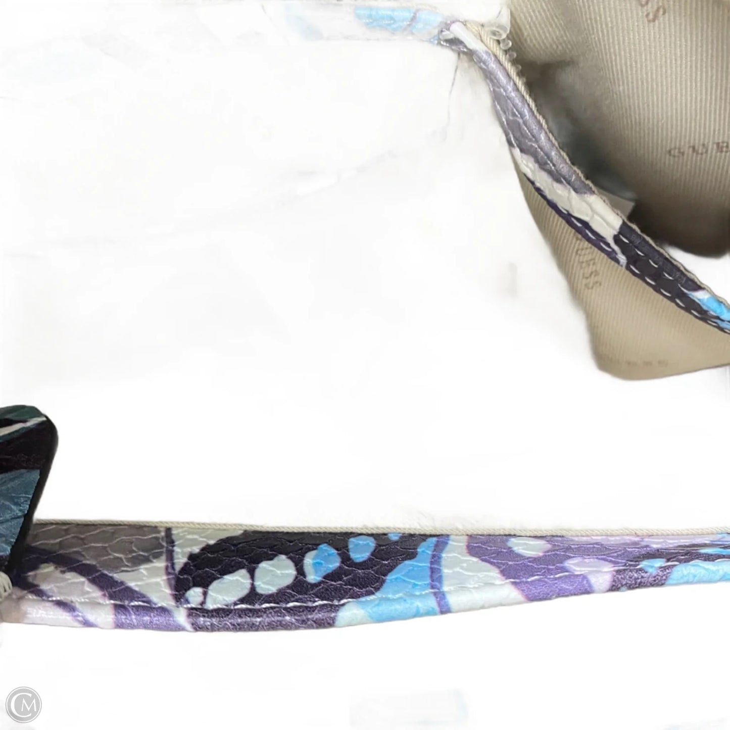 Handbag By Guess, Size: Medium