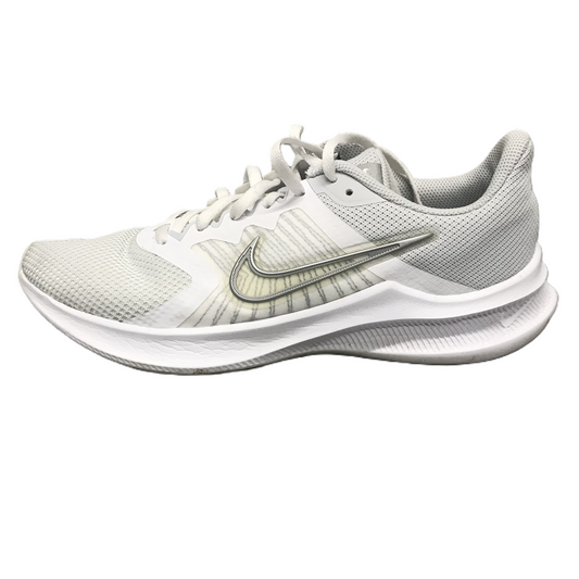 White Shoes Athletic By Nike, Size: 9.5