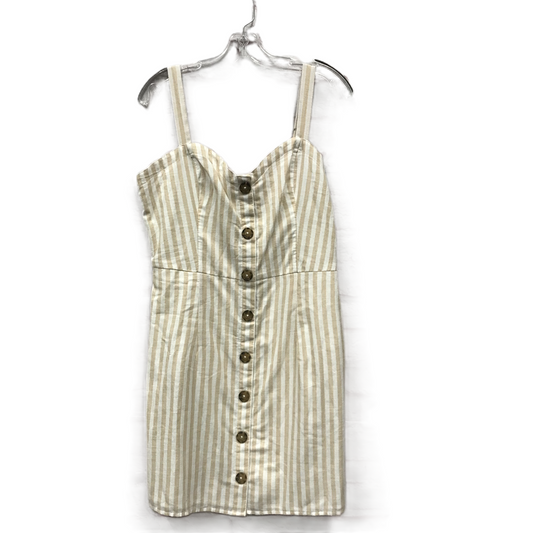 Tan & White Dress Casual Short By Abercrombie And Fitch, Size: Xl