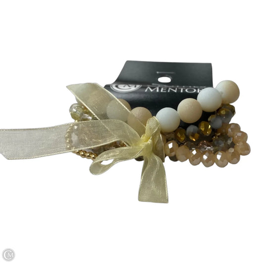 Bracelet Set Size: 05 Piece Set