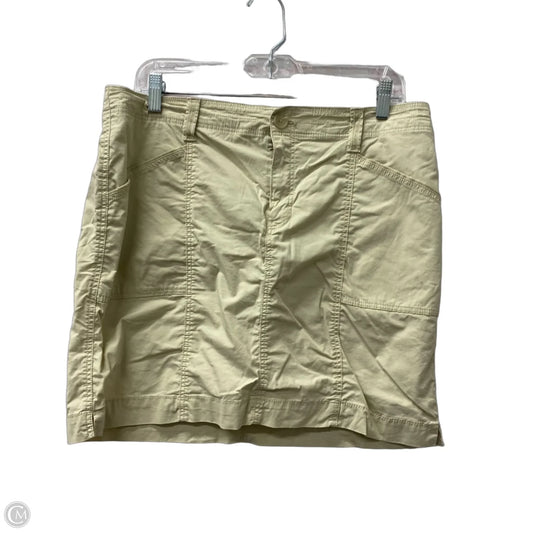 Skort By Chicos In Cream, Size: M