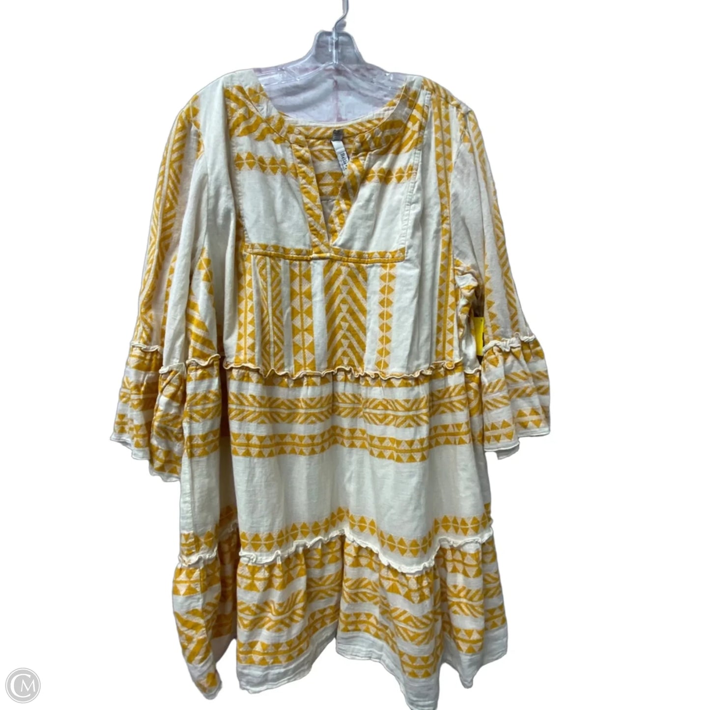 Dress Casual Short By Torrid In Yellow, Size: 3x