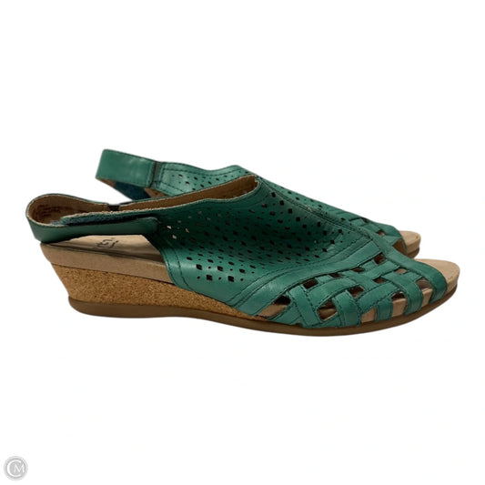 Sandals Flats By Earth In Green, Size: 9.5