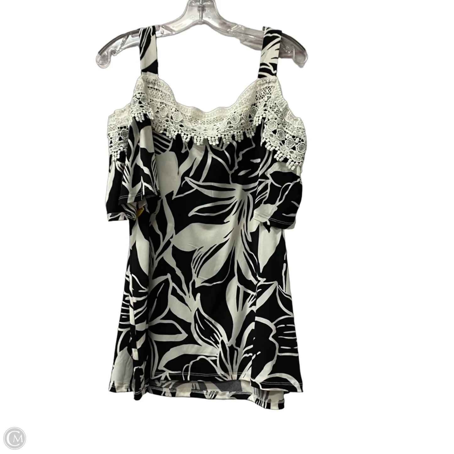 Top Short Sleeve By Nina Leonard In Black, Size: Xl
