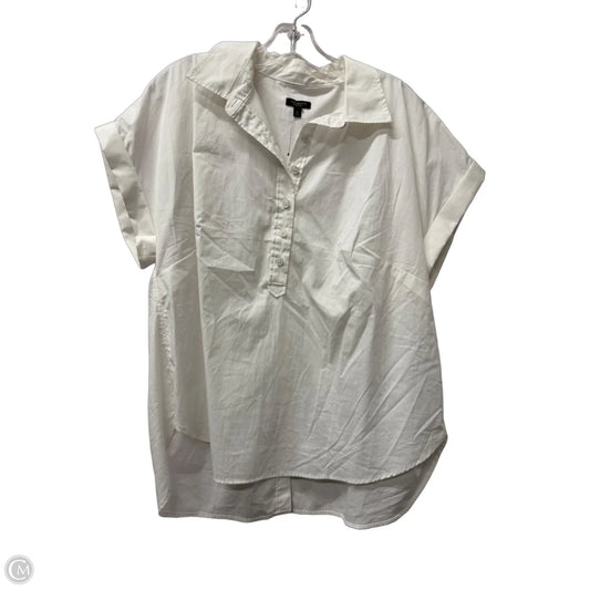Petite Top Short Sleeve By Talbots In White, Size: 1x