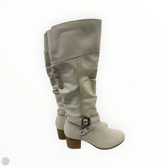 Boots Knee Heels By Cme In Ivory, Size: 9