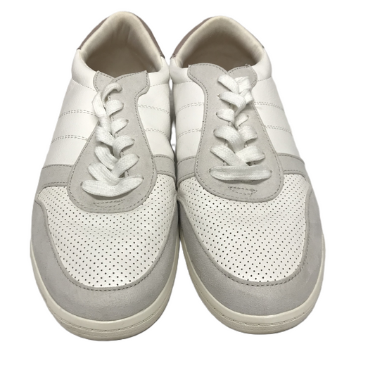 White Shoes Sneakers By Universal Thread, Size: 9.5