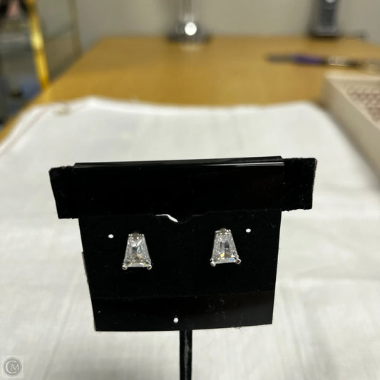 Earrings Stud