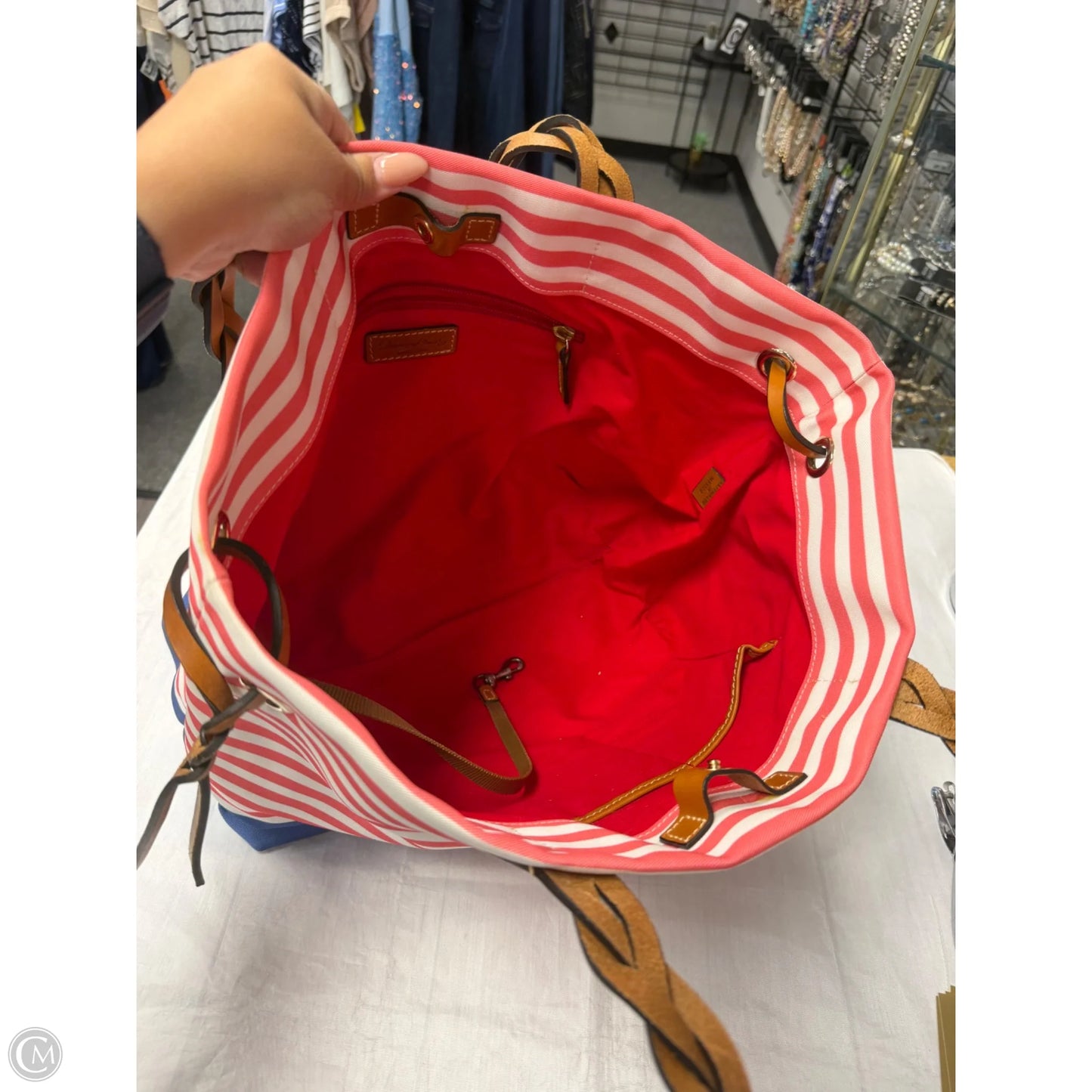 Tote Designer By Dooney And Bourke, Size: Medium