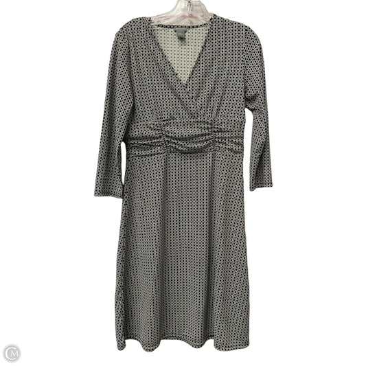 Dress Casual Short By Ann Taylor In Black, Size: S