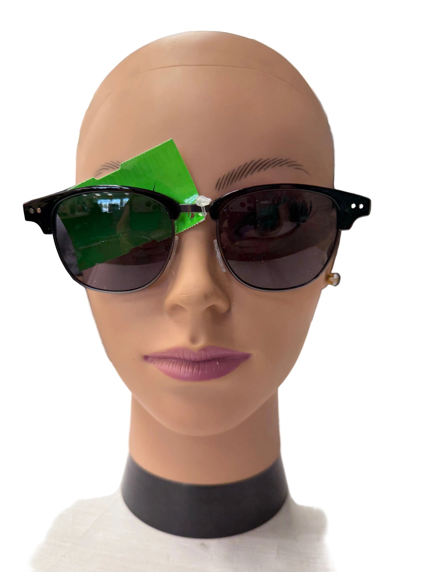 Sunglasses By Calvin Klein In Black