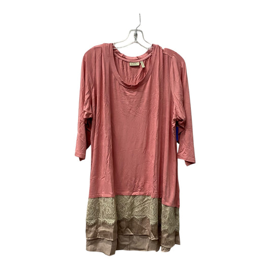 Top 3/4 Sleeve By Logo In Pink, Size:3X