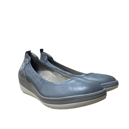 Shoes Heels Wedge By Vionic In Grey, Size:9.5