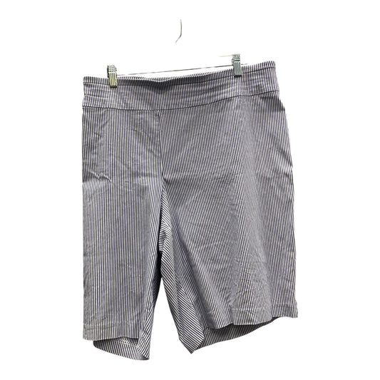 Shorts By Attyre In Blue & White, Size:24