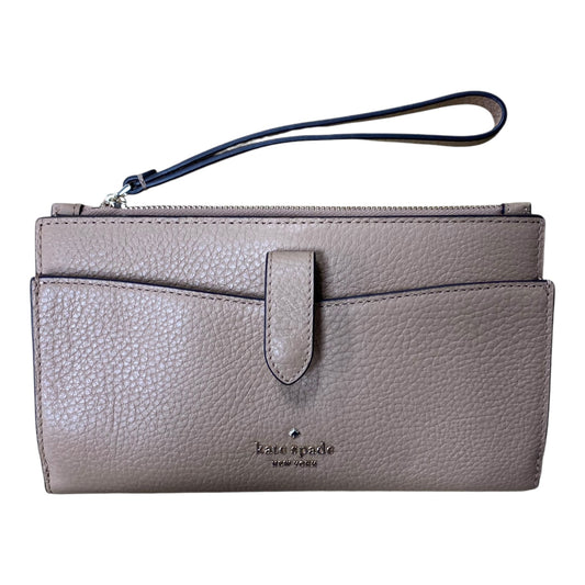 Wristlet Designer By Kate Spade In Tan, Size:Medium