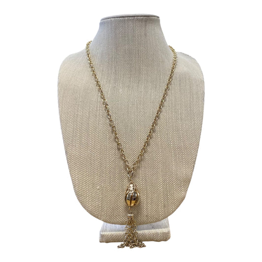 Necklace Pendant  In Gold