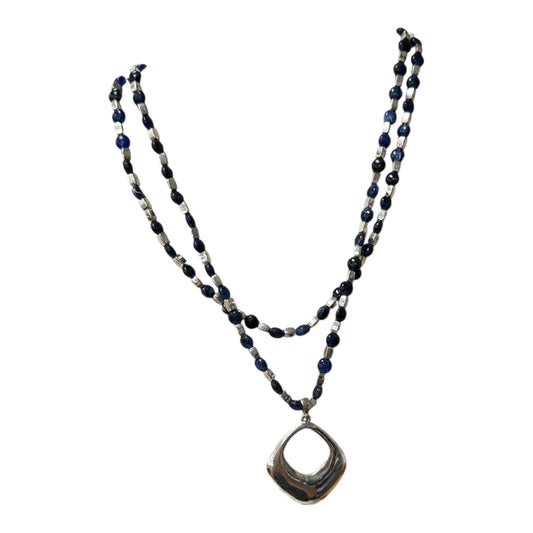Necklace Layered By Liz And Co In Blue & Silver