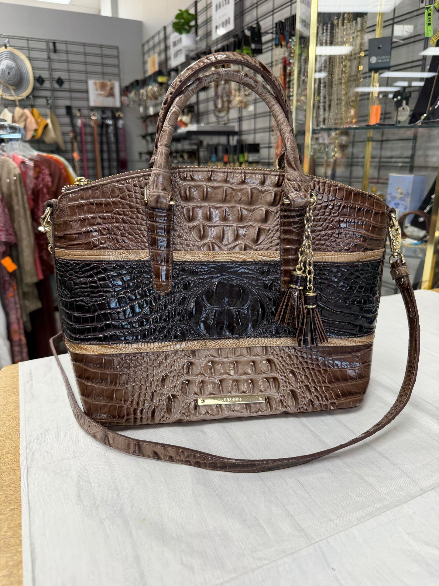 Handbag Designer By Brahmin In Brown, Size:Medium