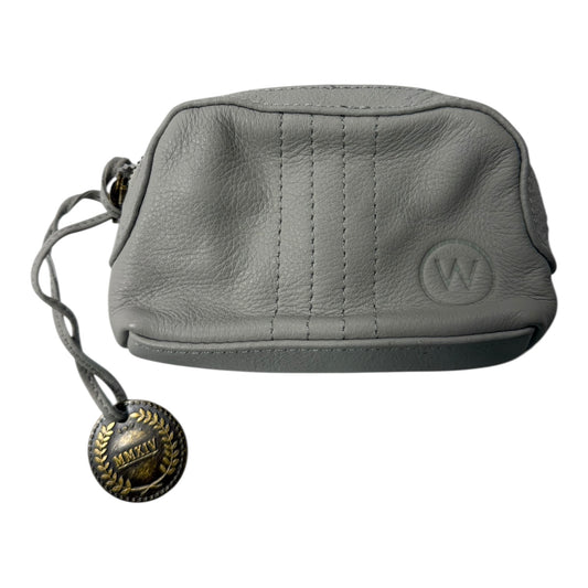 Wristlet Leather By wanderers In Grey, Size:Small