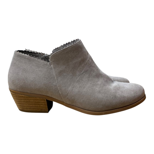 Boots Ankle Heels By Torrid In Grey, Size:10.5