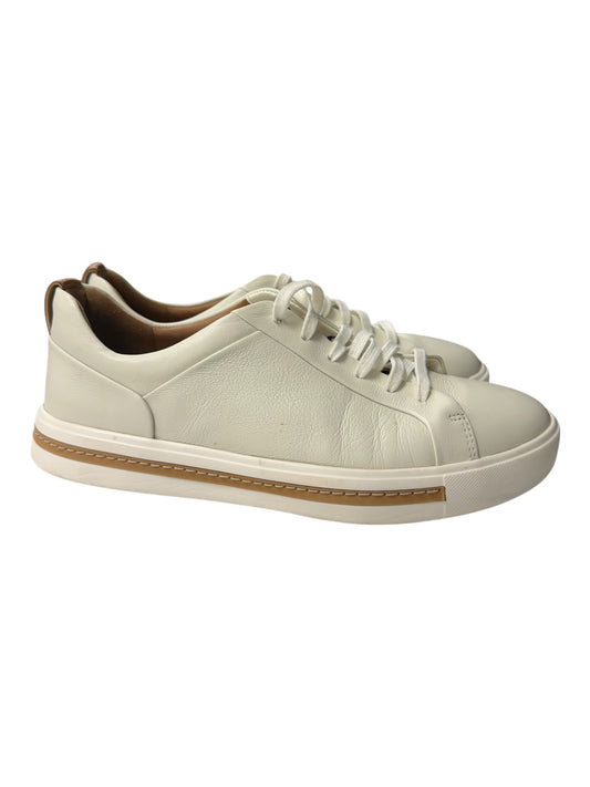Shoes Sneakers By Clarks In Ivory, Size:5