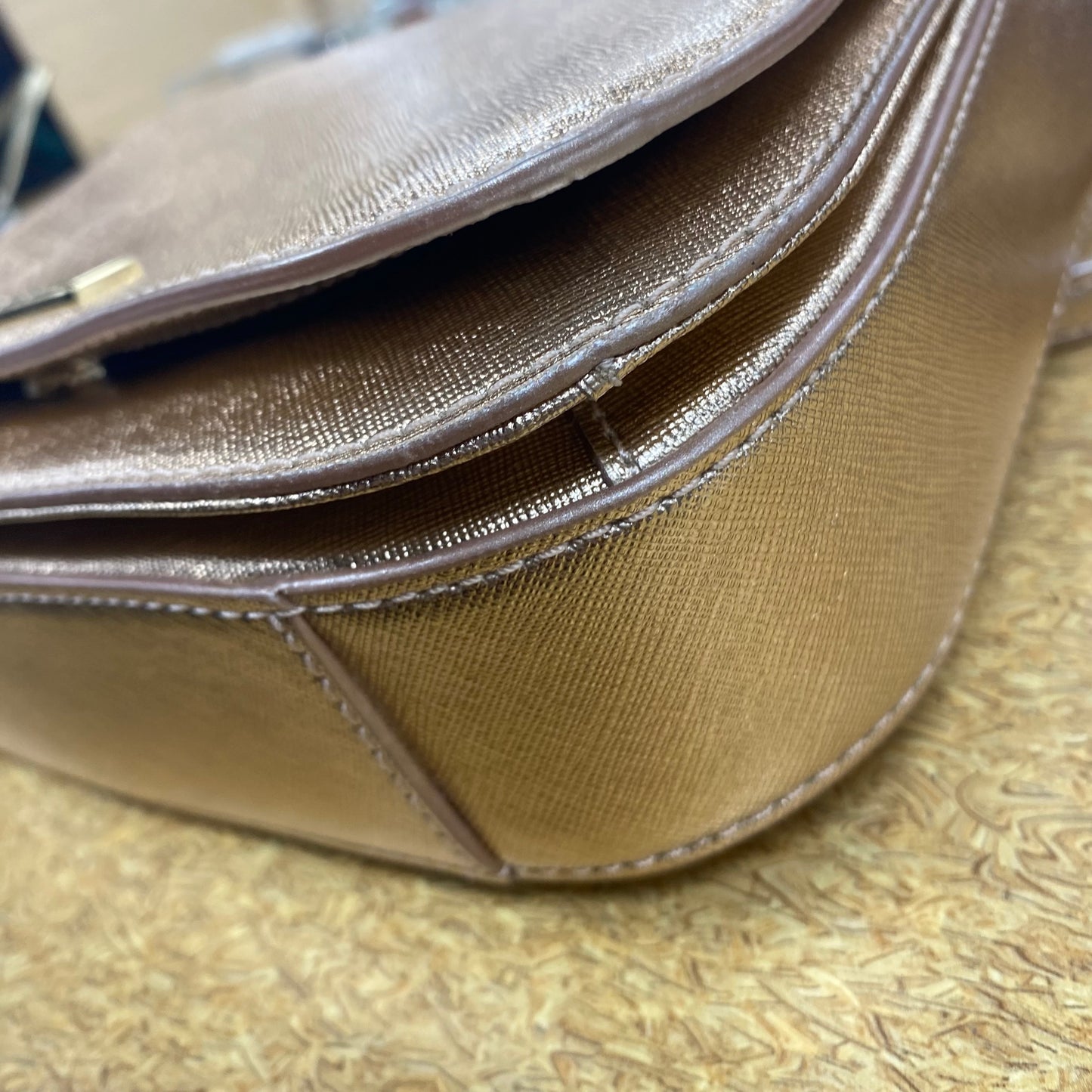 Crossbody Designer By Kate Spade In Rose Gold, Size:Medium